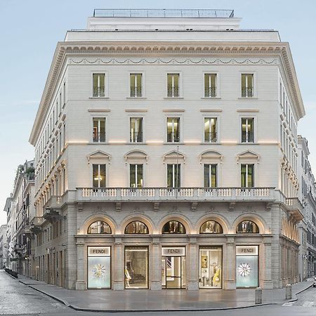Fendi Private Suites - Small Luxury Hotels Of The World Rome Bagian luar foto