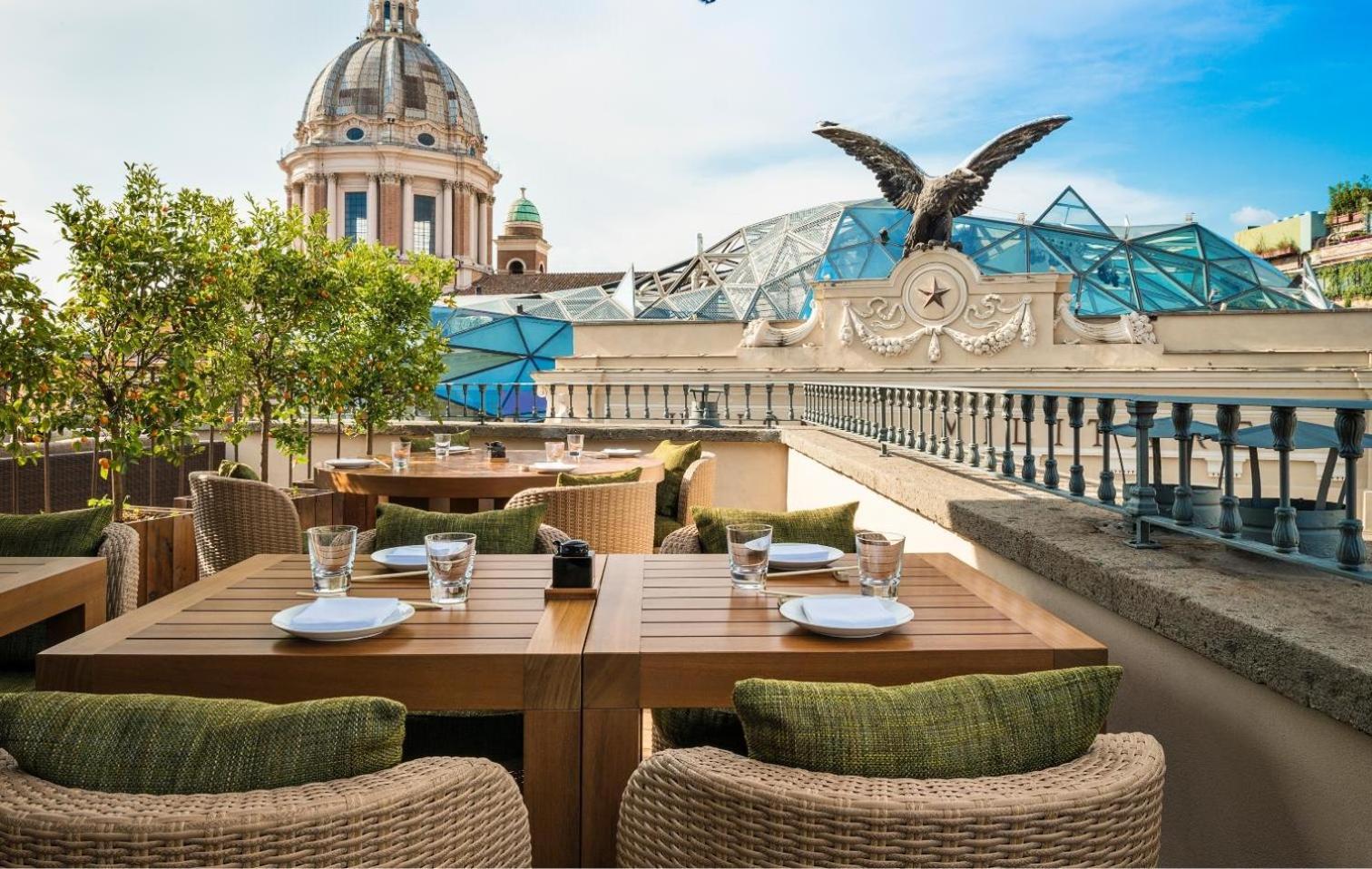 Fendi Private Suites - Small Luxury Hotels Of The World Rome Bagian luar foto